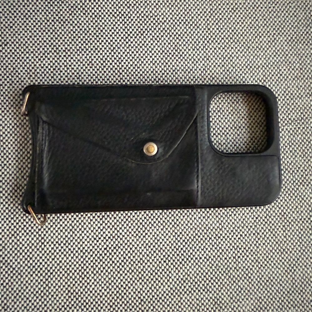 Bandolier iphone 13 case